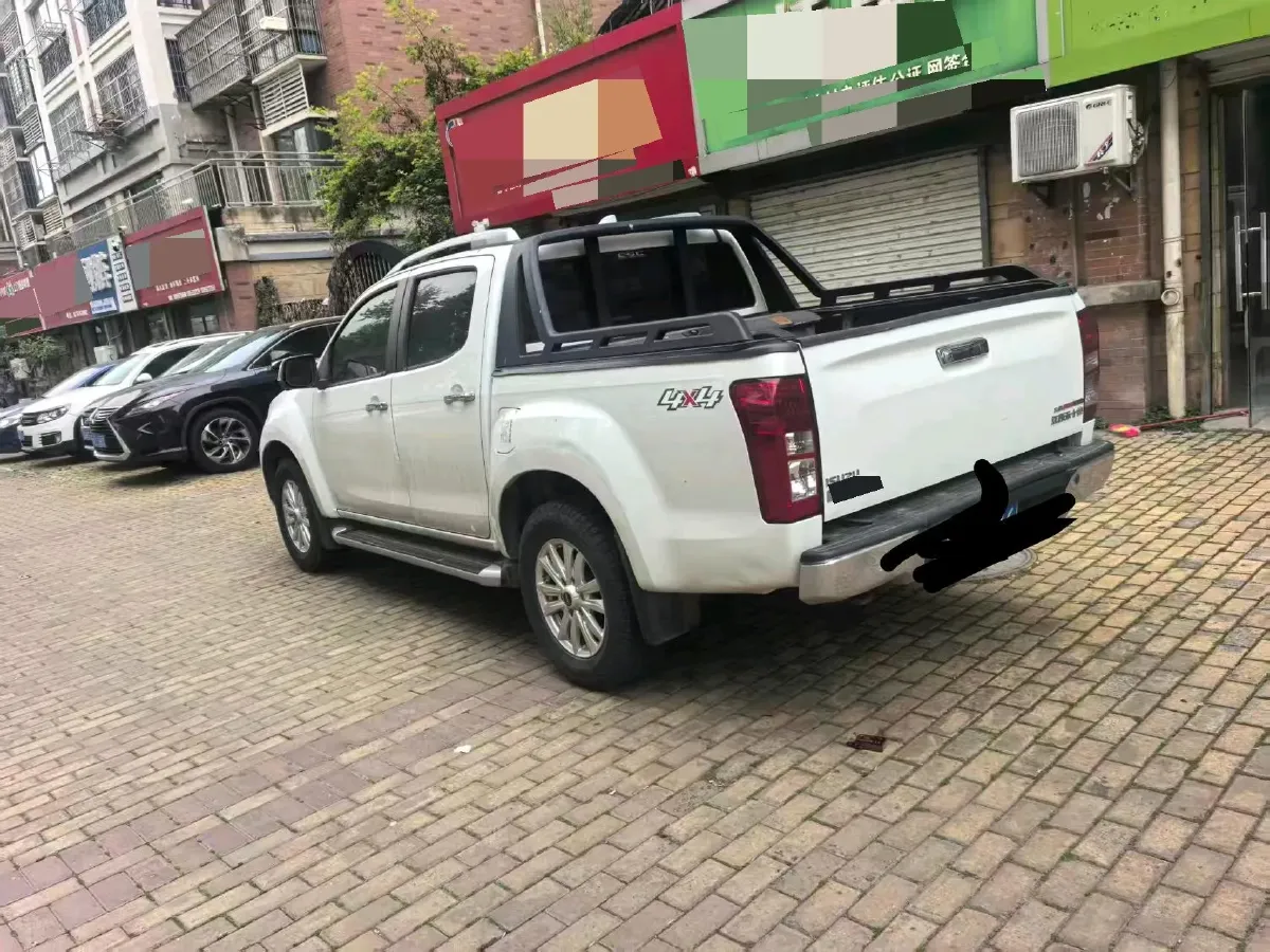 2020 Mitsubishi Outlander 2.4L 192HP L4 CVT,autocango,china used car exporter,china ev exporter,chinese used car exporter,chinese used ev exporter