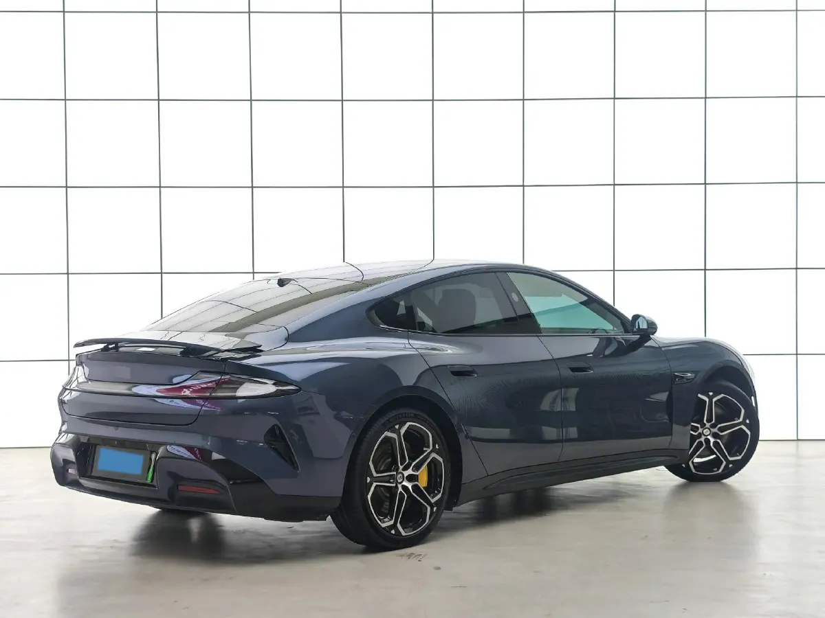 2024 MI SU7 BEV 94.3KWH,autocango,china used car exporter,china ev exporter,chinese used car exporter,chinese used ev exporter