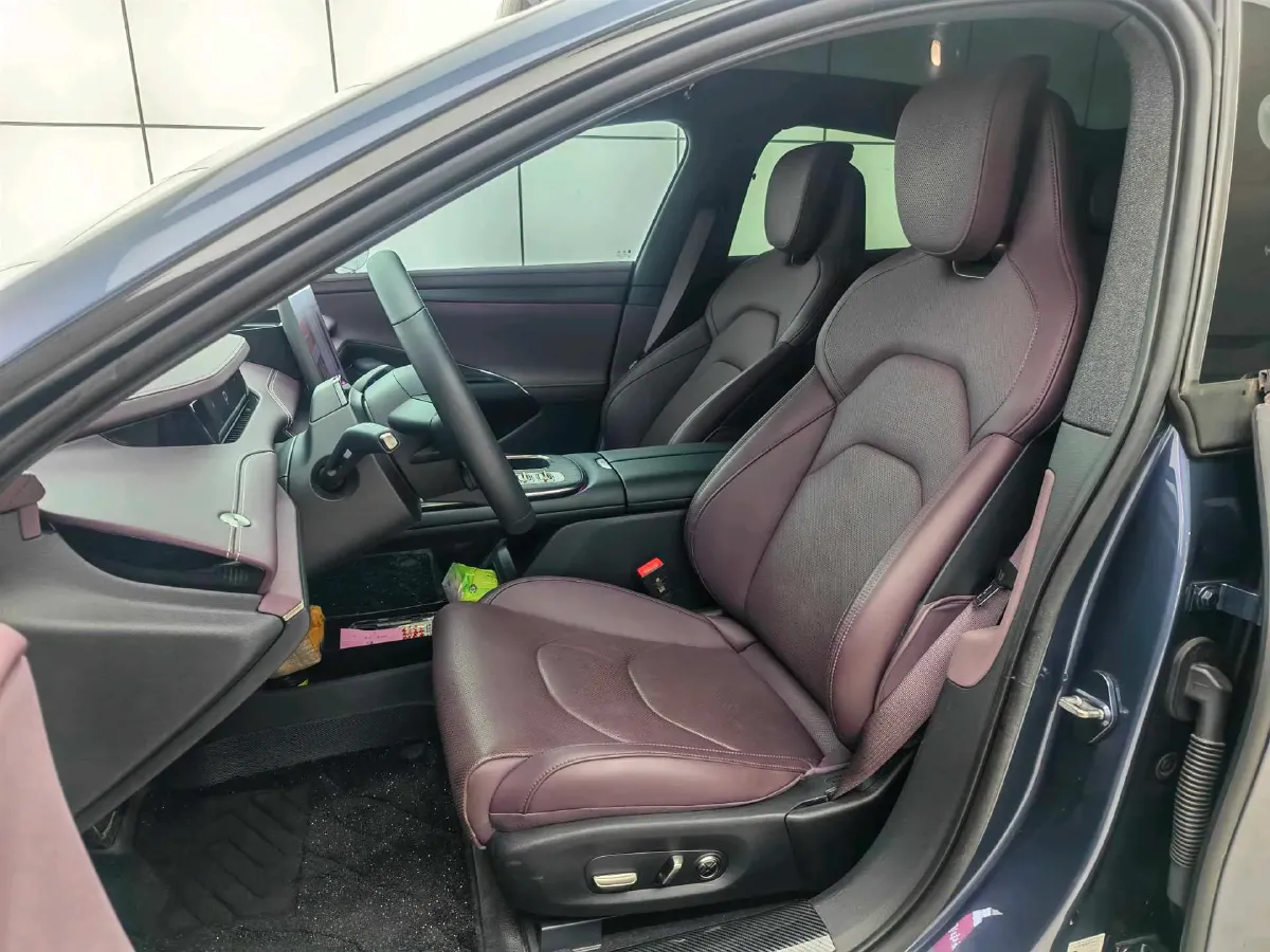 2024 MI SU7 BEV 94.3KWH,autocango,china used car exporter,china ev exporter,chinese used car exporter,chinese used ev exporter