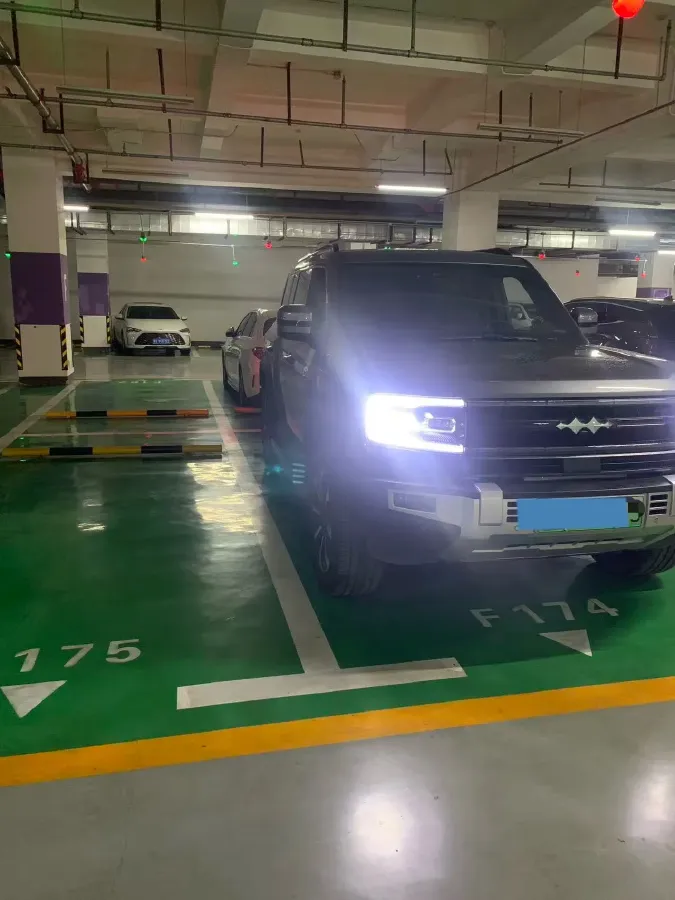 2023 FangChengBao Bao 5 1.5T 194HP L4 E-CVT PHEV 31.8KWH,autocango,china used car exporter,china ev exporter,chinese used car exporter,chinese used ev exporter