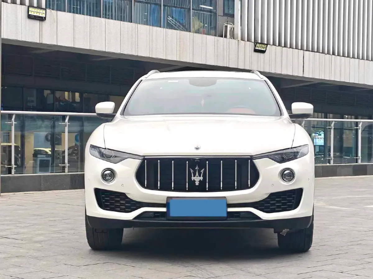 2021 Maserati Levante 3.0T 350HP V6 8AT,autocango,china used car exporter,china ev exporter,chinese used car exporter,chinese used ev exporter