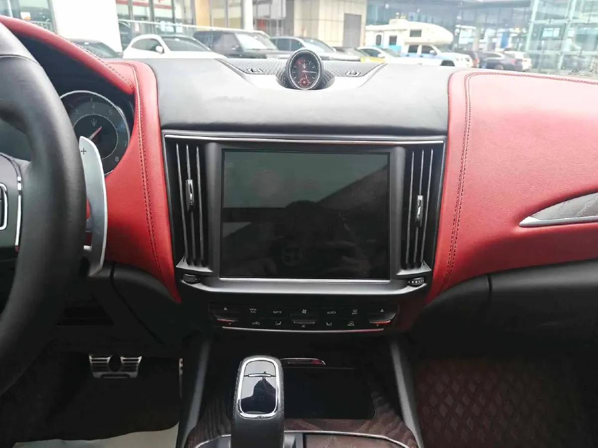 2021 Maserati Levante 3.0T 350HP V6 8AT,autocango,china used car exporter,china ev exporter,chinese used car exporter,chinese used ev exporter