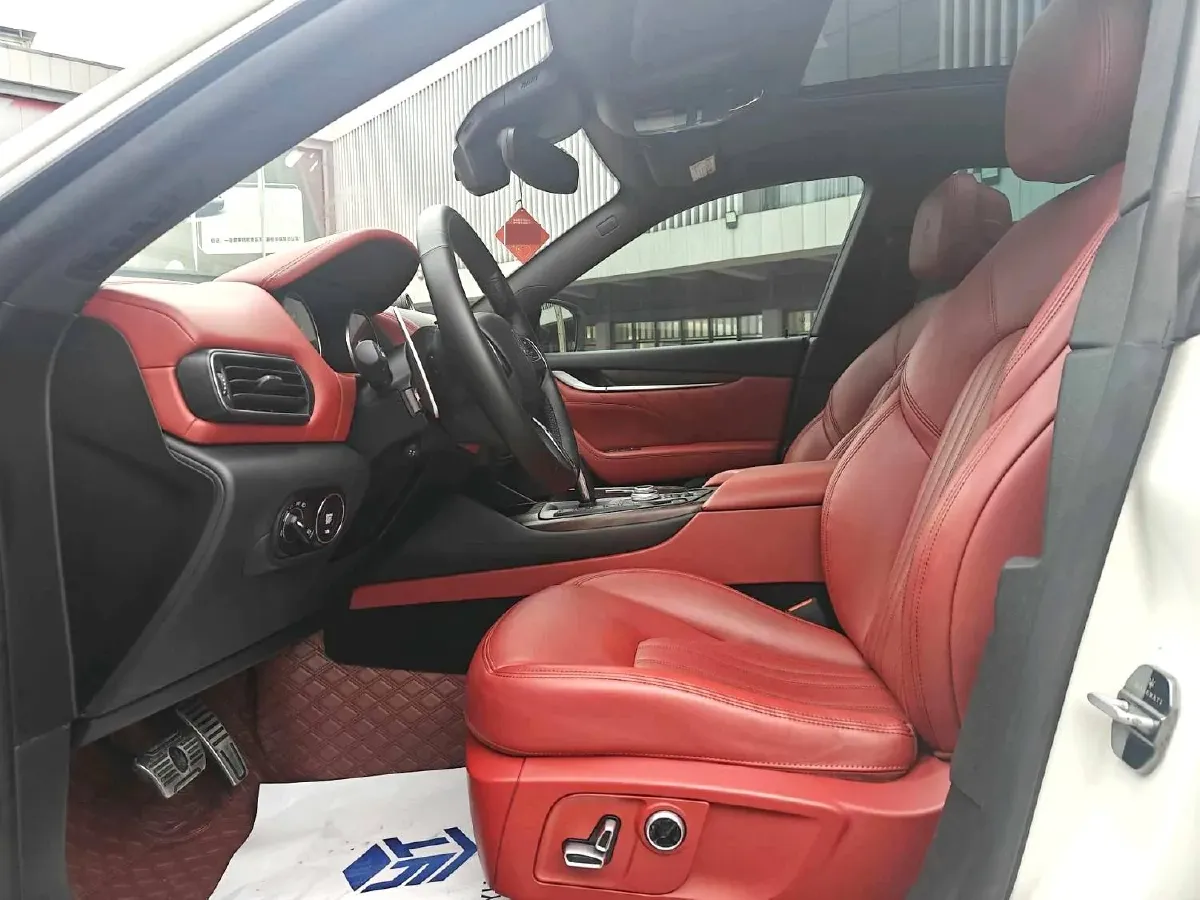 2021 Maserati Levante 3.0T 350HP V6 8AT,autocango,china used car exporter,china ev exporter,chinese used car exporter,chinese used ev exporter