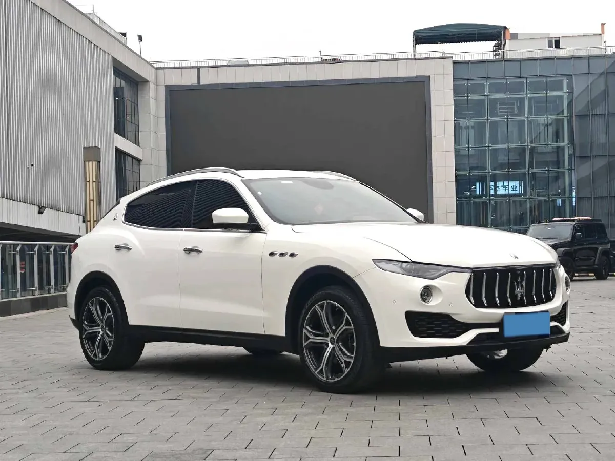 2021 Maserati Levante 3.0T 350HP V6 8AT,autocango,china used car exporter,china ev exporter,chinese used car exporter,chinese used ev exporter