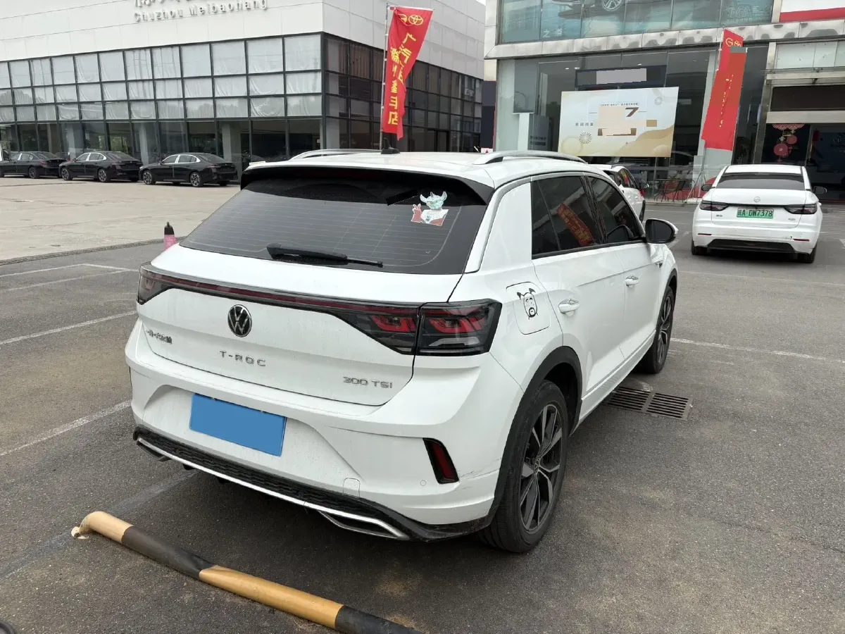 2023 Volkswagen T-Roc 1.5T 160HP L4 7DCT,autocango,china used car exporter,china ev exporter,chinese used car exporter,chinese used ev exporter