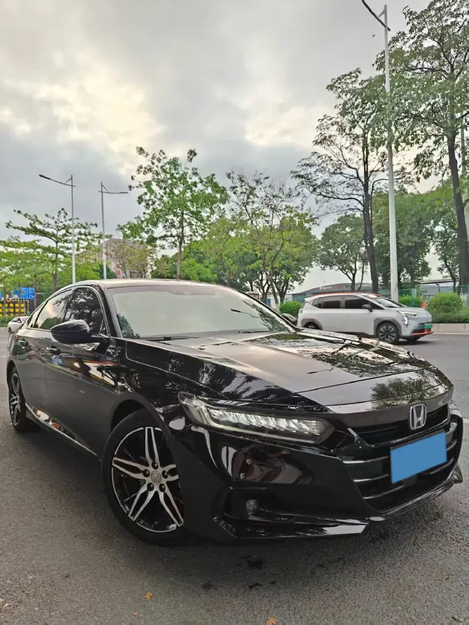 2022 Honda Accord 2.0L 146HP L4 E-CVT Hybrid,autocango,china used car exporter,china ev exporter,chinese used car exporter,chinese used ev exporter