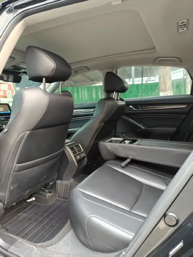 2022 Honda Accord 2.0L 146HP L4 E-CVT Hybrid,autocango,china used car exporter,china ev exporter,chinese used car exporter,chinese used ev exporter