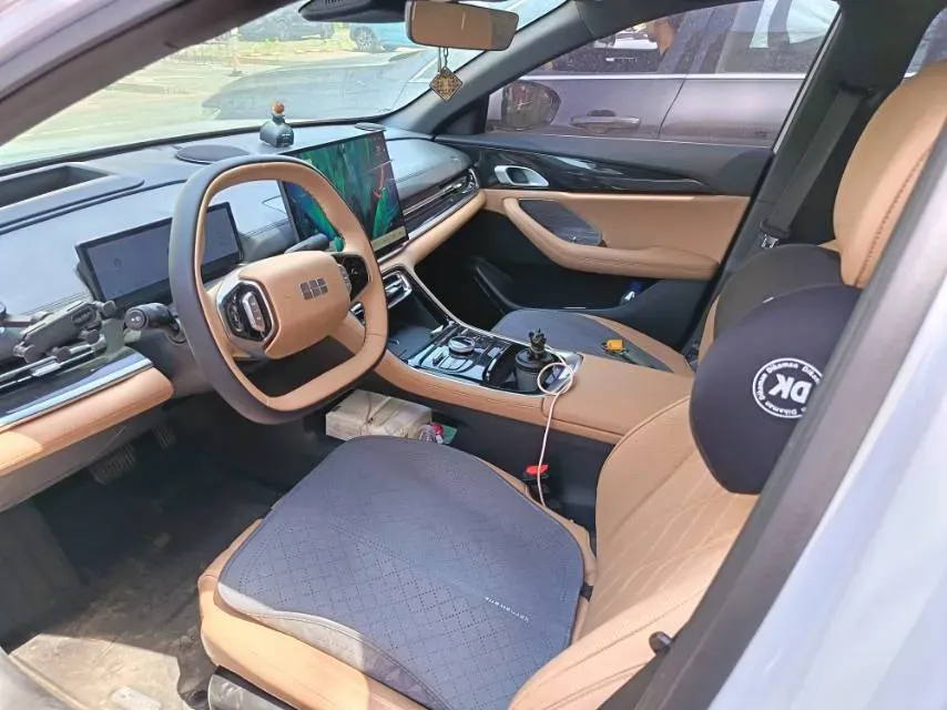 2025 Geely Galaxy A7 1.5L 112HP L4 1DHT PHEV,autocango,china used car exporter,china ev exporter,chinese used car exporter,chinese used ev exporter