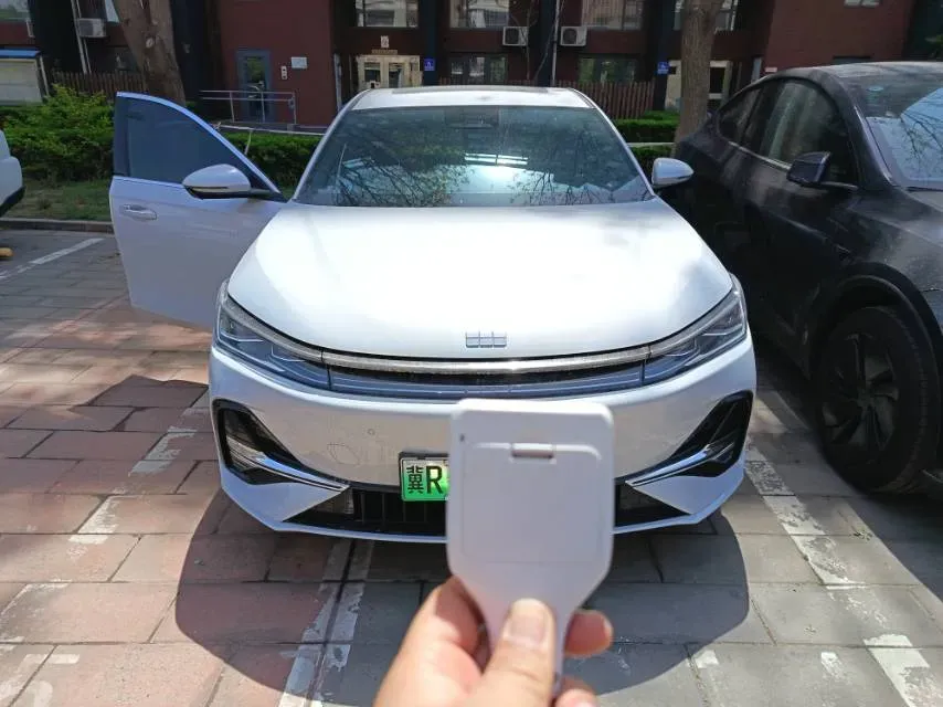 2025 Geely Galaxy A7 1.5L 112HP L4 1DHT PHEV,autocango,china used car exporter,china ev exporter,chinese used car exporter,chinese used ev exporter