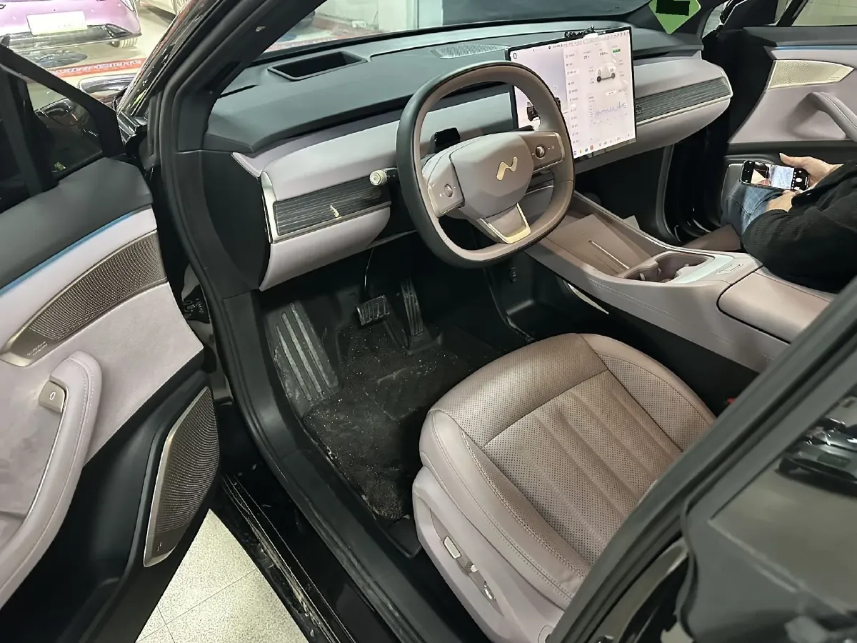 2024 ONVO L60 BEV 60KWH,autocango,china used car exporter,china ev exporter,chinese used car exporter,chinese used ev exporter