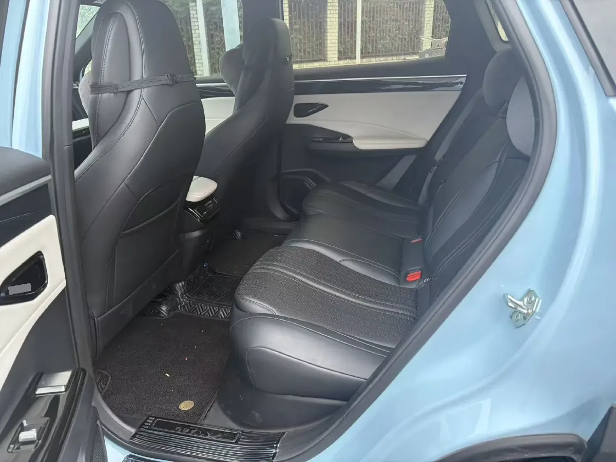 2023 Geely Galaxy L7 1.5T 163HP L4 3DHT PHEV 18.7KWH,autocango,china used car exporter,china ev exporter,chinese used car exporter,chinese used ev exporter