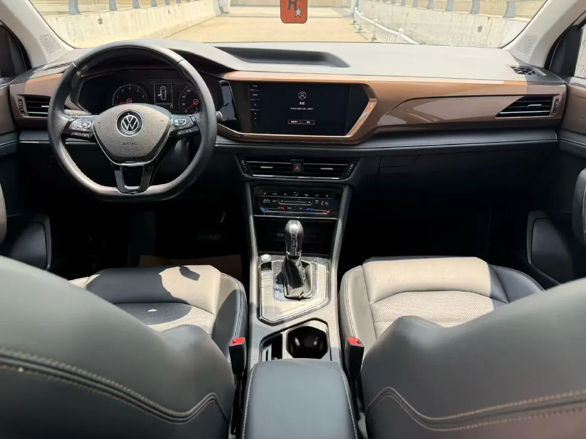 2021 Volkswagen Tharu 1.4T 150HP L4 7DCT,autocango,china used car exporter,china ev exporter,chinese used car exporter,chinese used ev exporter