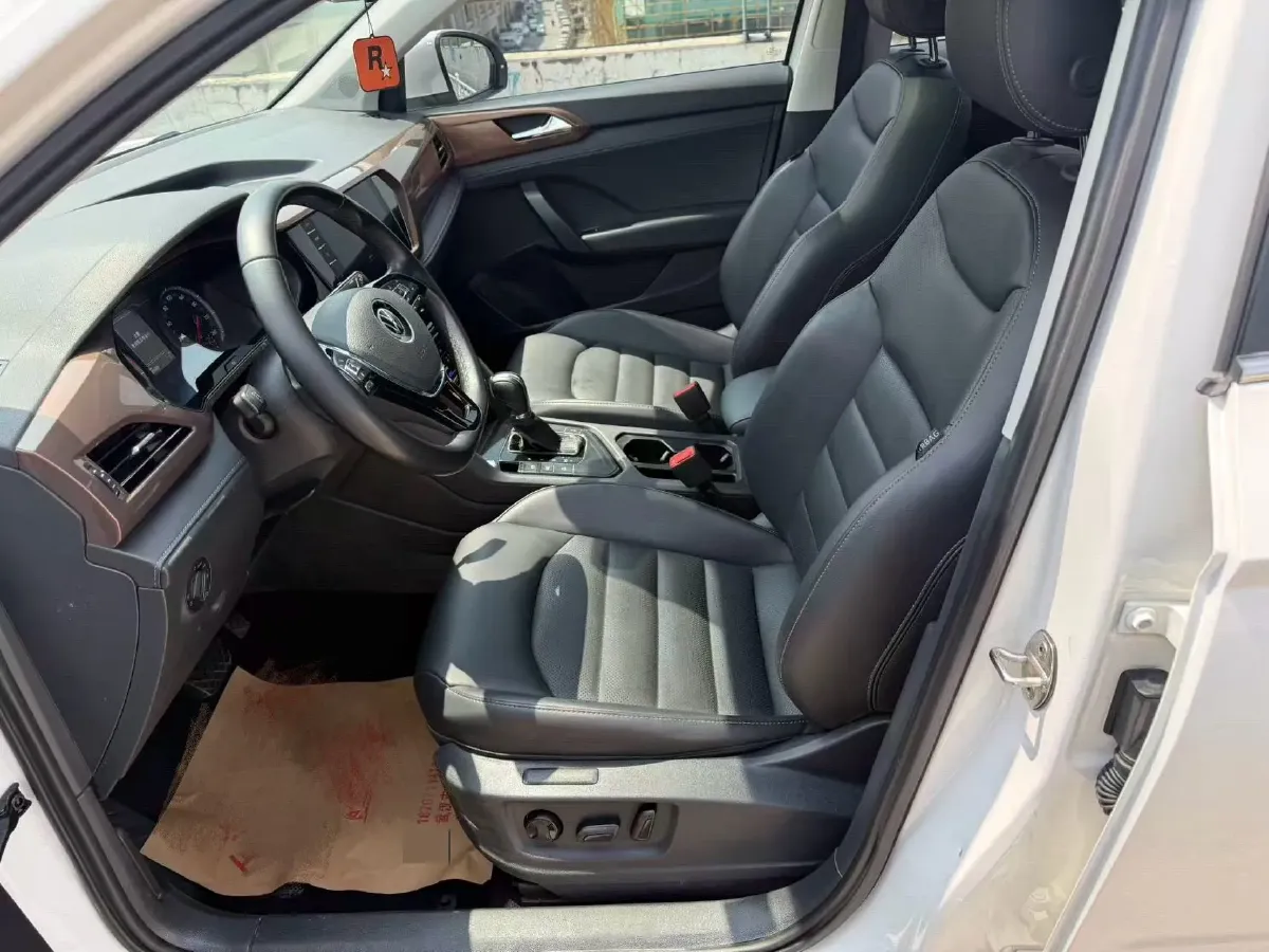 2021 Volkswagen Tharu 1.4T 150HP L4 7DCT,autocango,china used car exporter,china ev exporter,chinese used car exporter,chinese used ev exporter