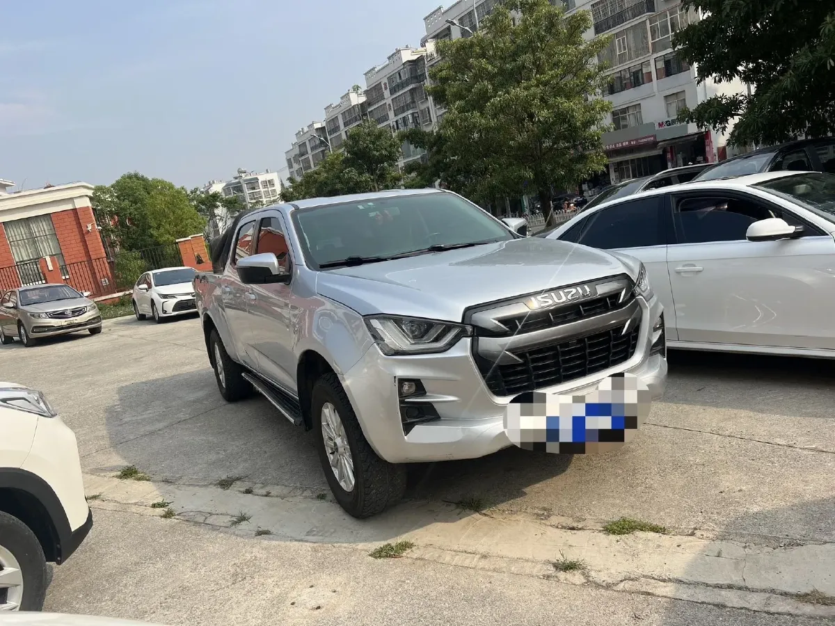 2023 Isuzu LingTuo 2.5T 150HP L4 6MT,autocango,china used car exporter,china ev exporter,chinese used car exporter,chinese used ev exporter
