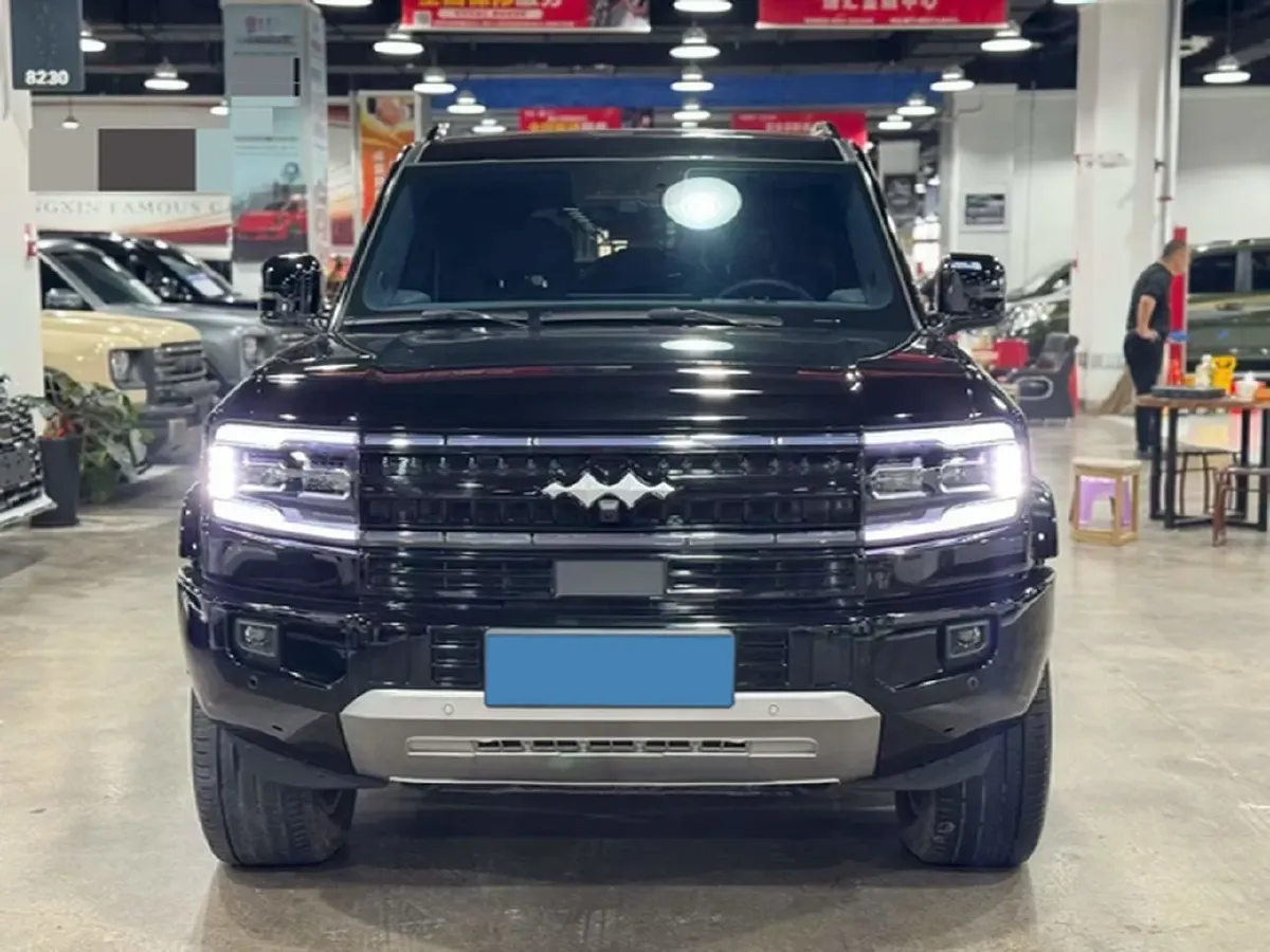 2025 FangChengBao Bao 5 1.5T 194HP L4 E-CVT PHEV 31.8KWH,autocango,china used car exporter,china ev exporter,chinese used car exporter,chinese used ev exporter