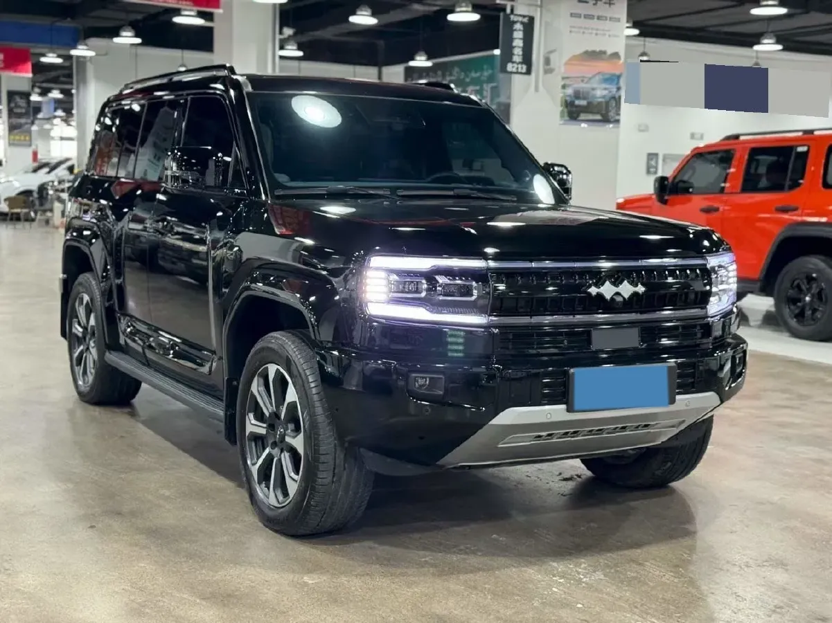 2025 FangChengBao Bao 5 1.5T 194HP L4 E-CVT PHEV 31.8KWH,autocango,china used car exporter,china ev exporter,chinese used car exporter,chinese used ev exporter