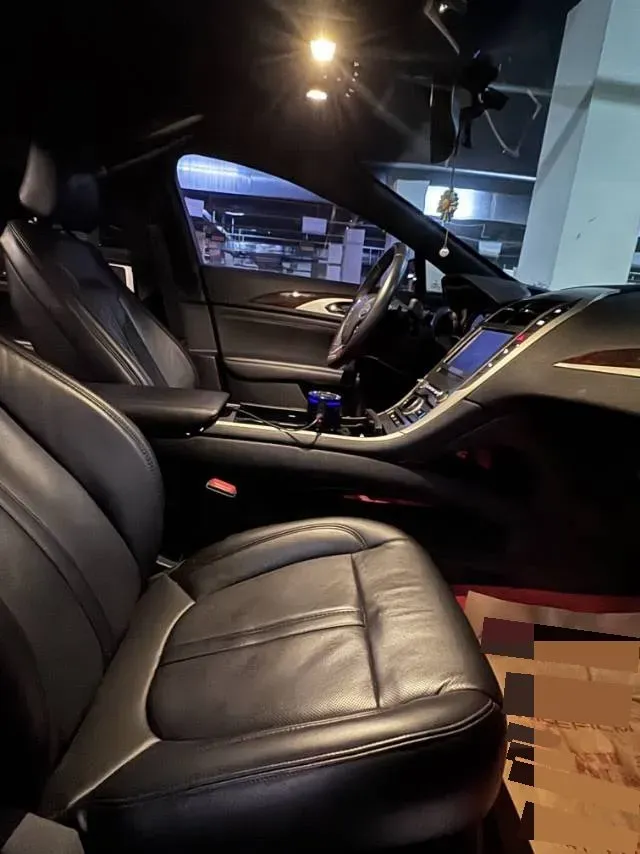 2020 Lincoln MKZ 2.0T 196HP L4 6AT,autocango,china used car exporter,china ev exporter,chinese used car exporter,chinese used ev exporter