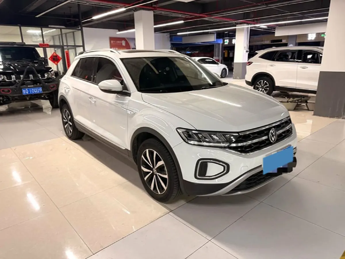 2024 Volkswagen T-Roc 1.4T 150HP L4 7DCT,autocango,china used car exporter,china ev exporter,chinese used car exporter,chinese used ev exporter