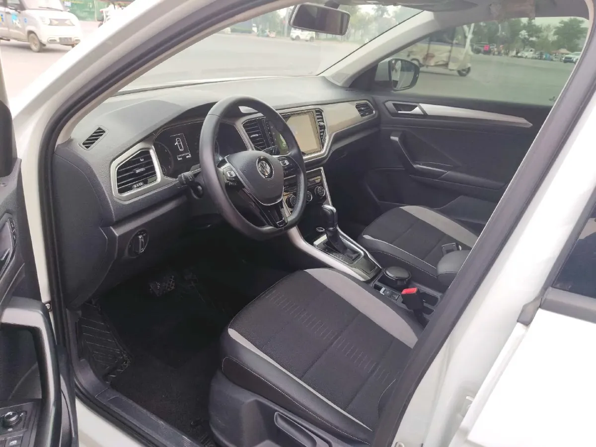 2018 Borgward BX5 1.8T 190HP L4 6AT,autocango,china used car exporter,china ev exporter,chinese used car exporter,chinese used ev exporter