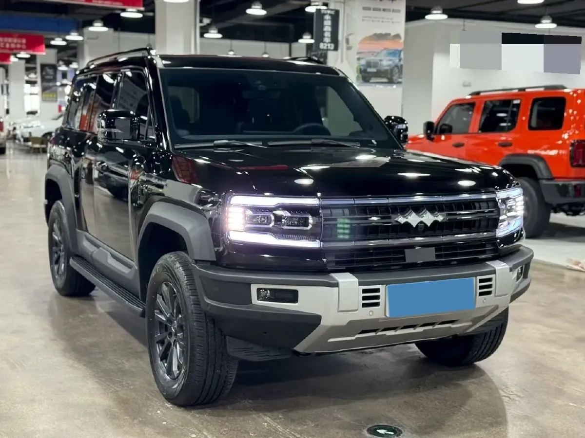 2025 FangChengBao Bao 5 1.5T 194HP L4 E-CVT PHEV 31.8KWH,autocango,china used car exporter,china ev exporter,chinese used car exporter,chinese used ev exporter