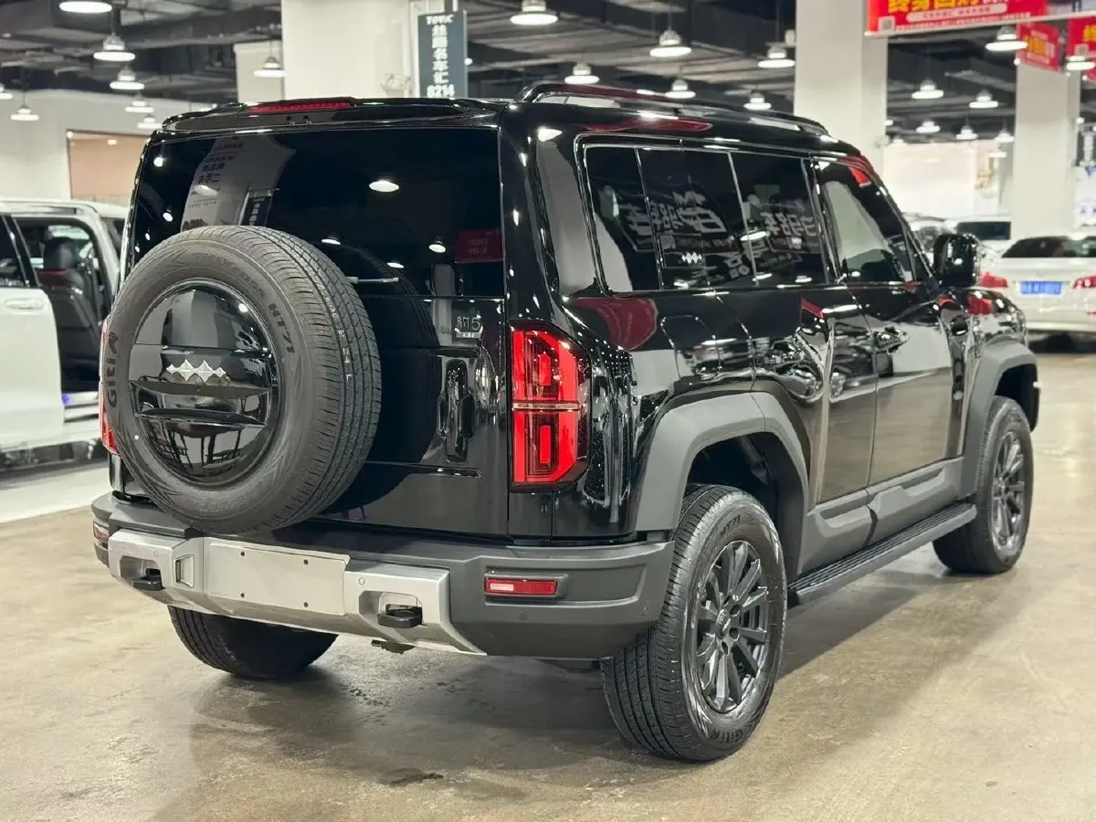 2025 FangChengBao Bao 5 1.5T 194HP L4 E-CVT PHEV 31.8KWH,autocango,china used car exporter,china ev exporter,chinese used car exporter,chinese used ev exporter