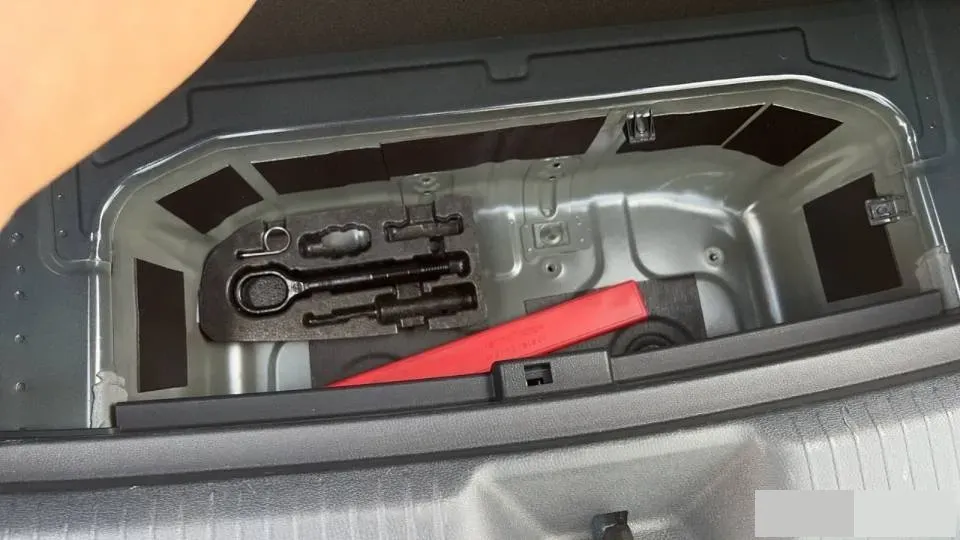 2022 Neta S Range Extended 231HP REEV 43.51KWH,autocango,china used car exporter,china ev exporter,chinese used car exporter,chinese used ev exporter