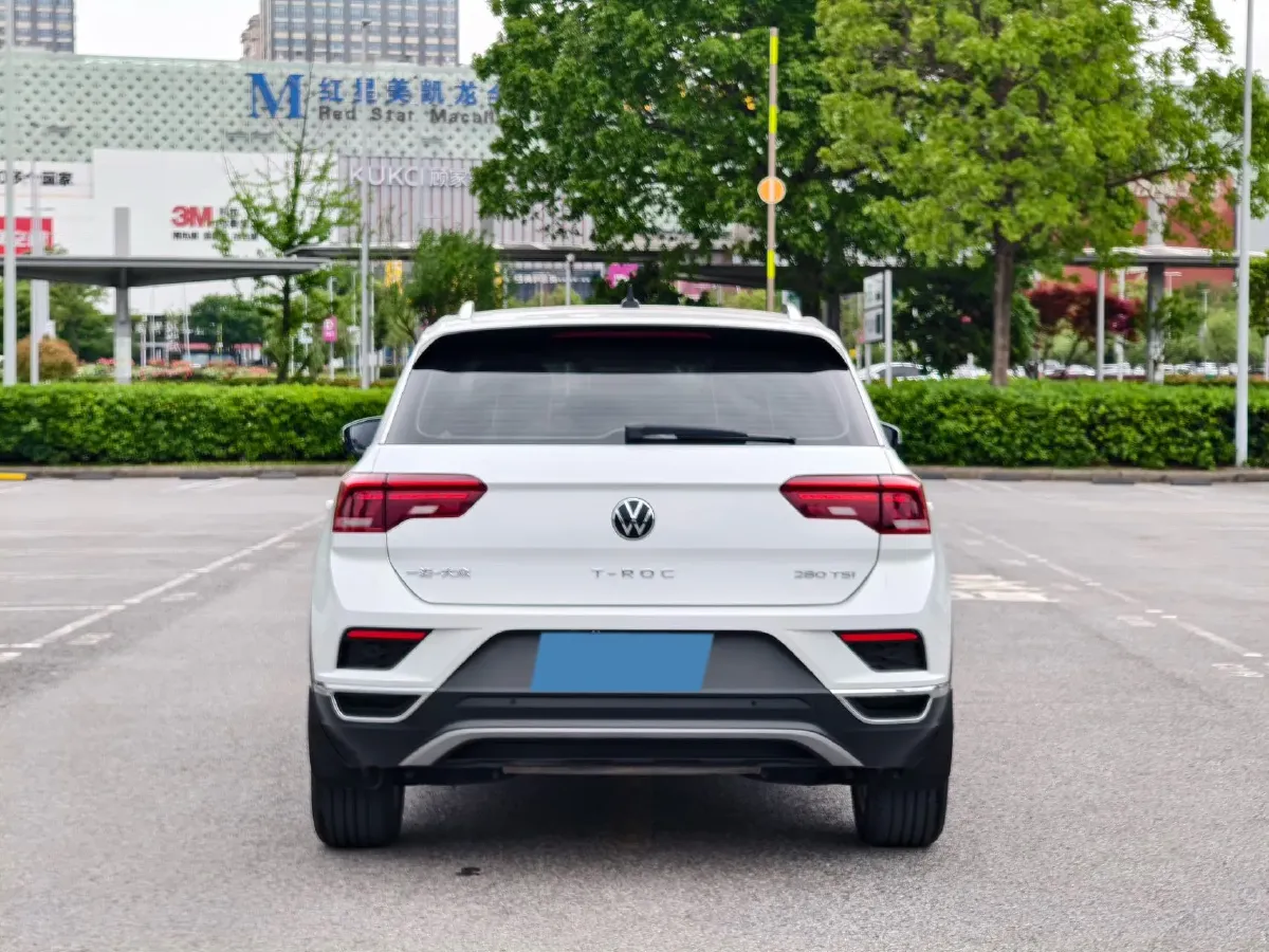 2022 Volkswagen T-Roc 1.4T 150HP L4 7DCT,autocango,china used car exporter,china ev exporter,chinese used car exporter,chinese used ev exporter