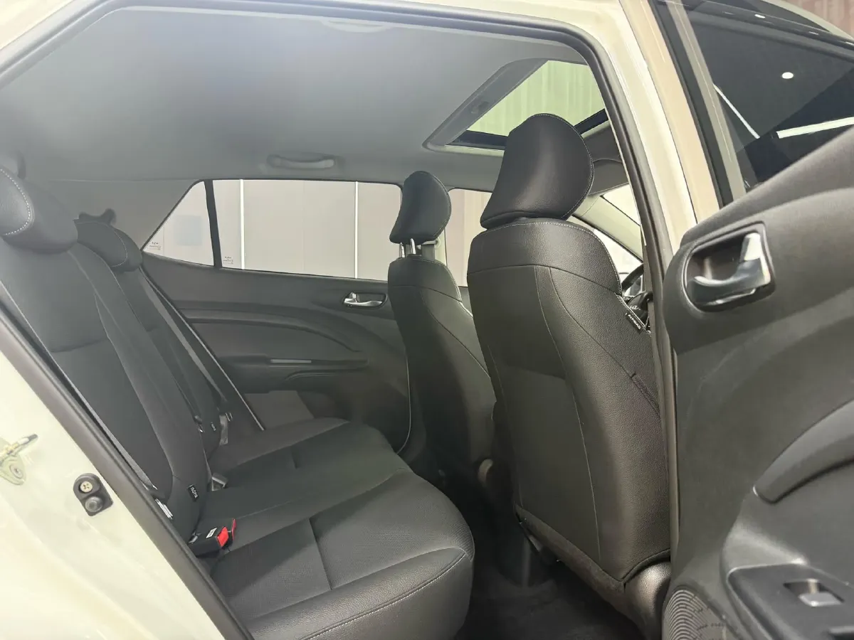 2021 Kia KX1 1.4L 100HP L4 CVT,autocango,china used car exporter,china ev exporter,chinese used car exporter,chinese used ev exporter