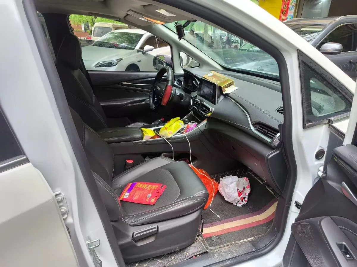 2023 MAXUS G50 1.5T 181HP L4 7DCT,autocango,china used car exporter,china ev exporter,chinese used car exporter,chinese used ev exporter