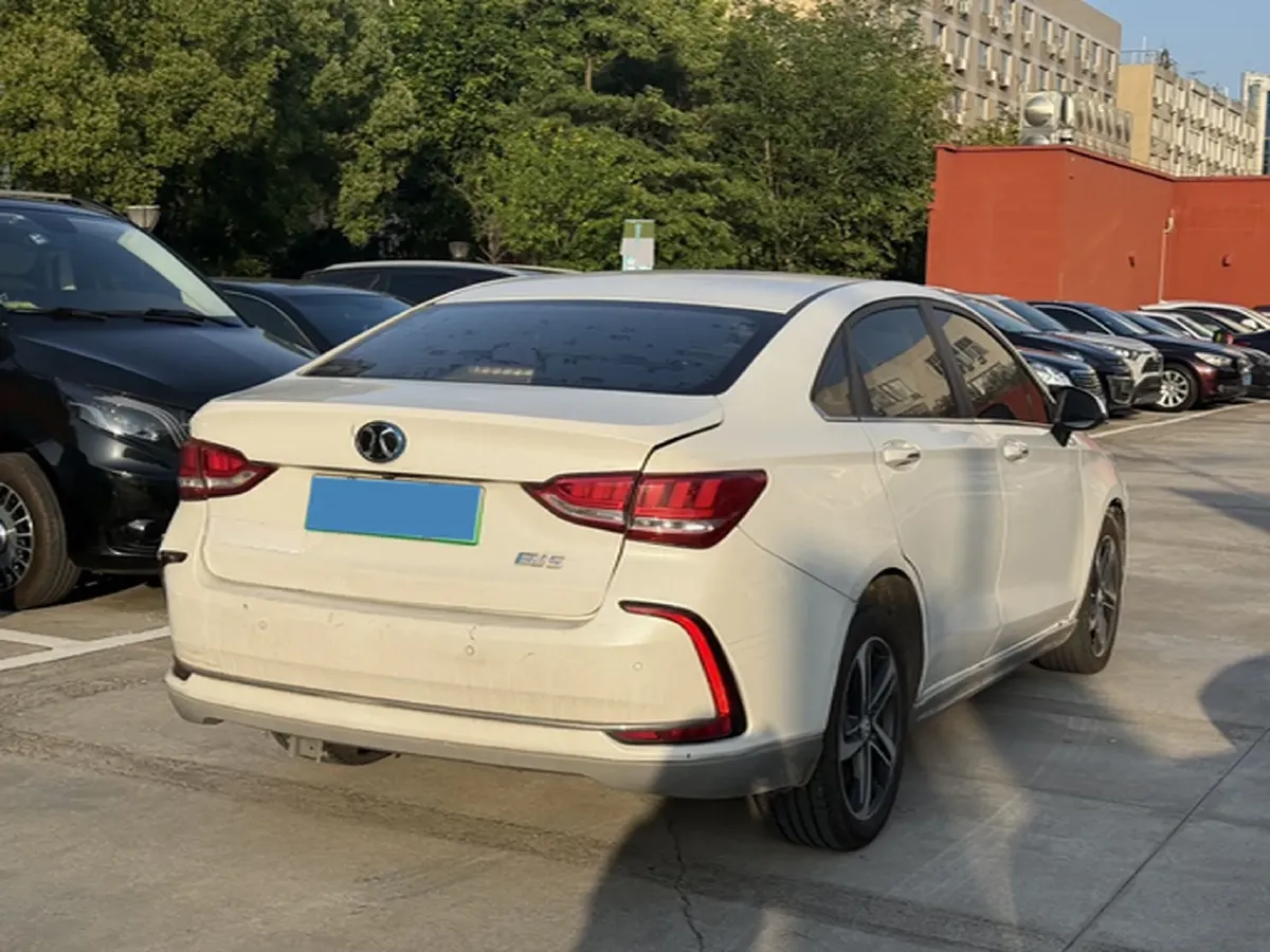 2018 BeiJing Auto EU5 BEV 53.66KWH,autocango,china used car exporter,china ev exporter,chinese used car exporter,chinese used ev exporter