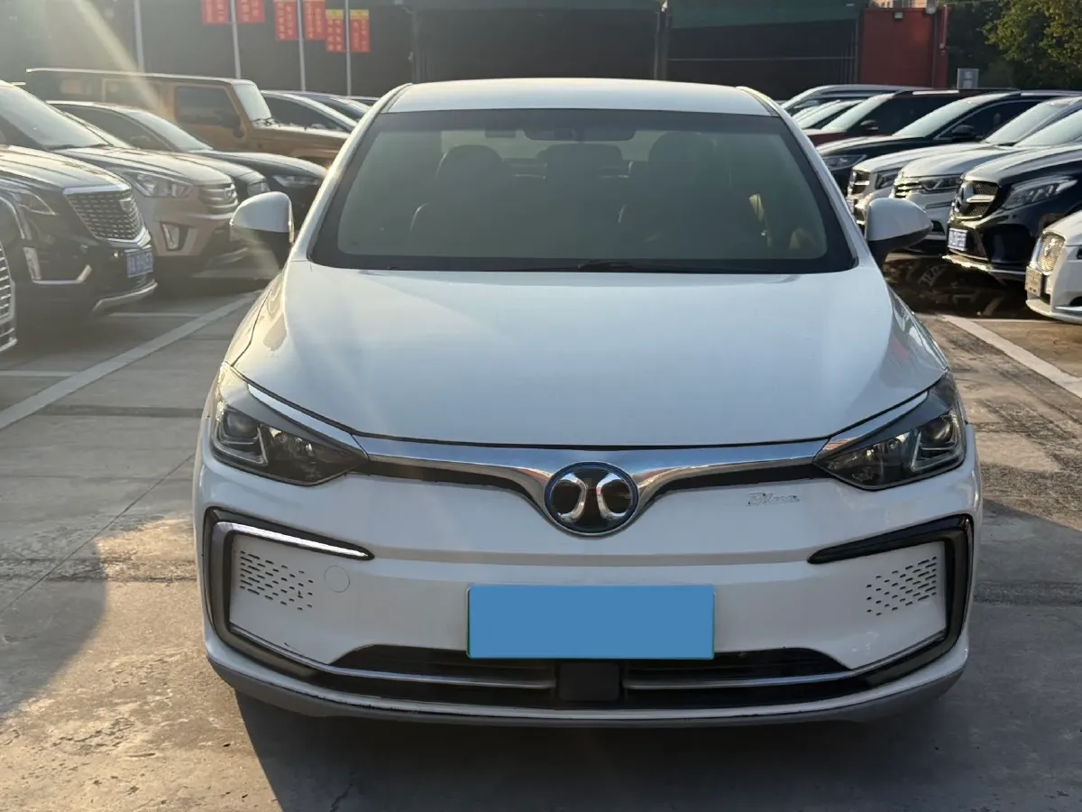 2018 BeiJing Auto EU5 BEV 53.66KWH,autocango,china used car exporter,china ev exporter,chinese used car exporter,chinese used ev exporter