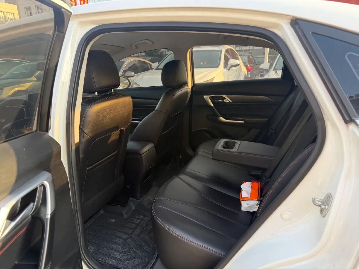 2018 BeiJing Auto EU5 BEV 53.66KWH,autocango,china used car exporter,china ev exporter,chinese used car exporter,chinese used ev exporter