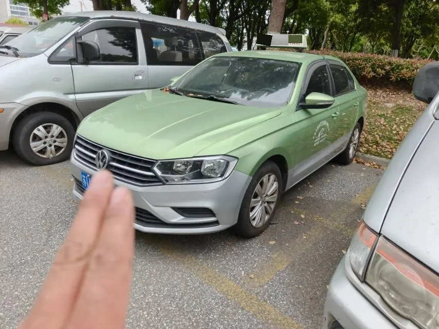 2019 Volkswagen Bora 1.5L 112HP L4 5MT