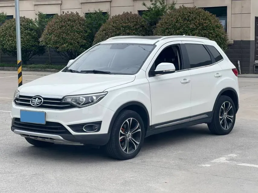 2017 FAW Senia R7 1.6L 116HP L4 6AT,autocango,china used car exporter,china ev exporter,chinese used car exporter,chinese used ev exporter