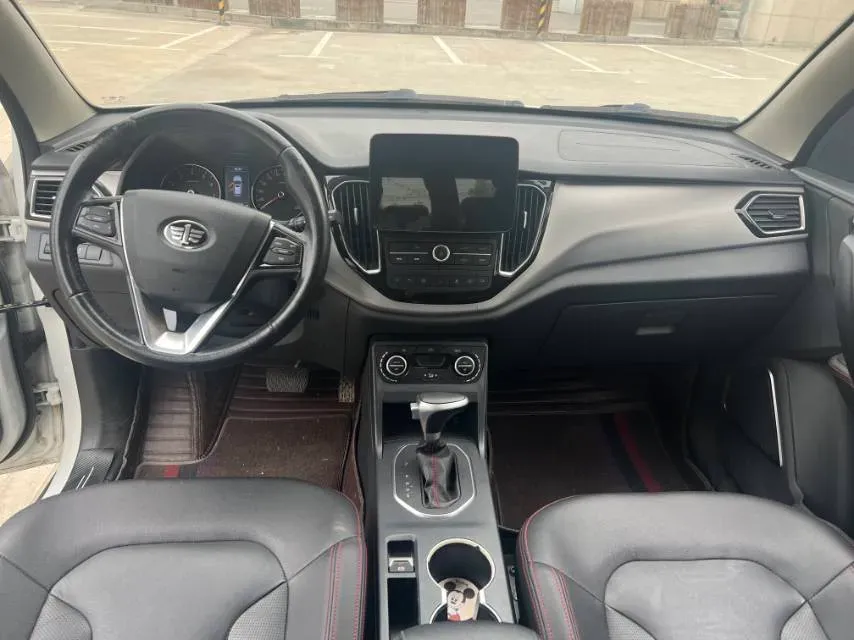 2017 FAW Senia R7 1.6L 116HP L4 6AT,autocango,china used car exporter,china ev exporter,chinese used car exporter,chinese used ev exporter