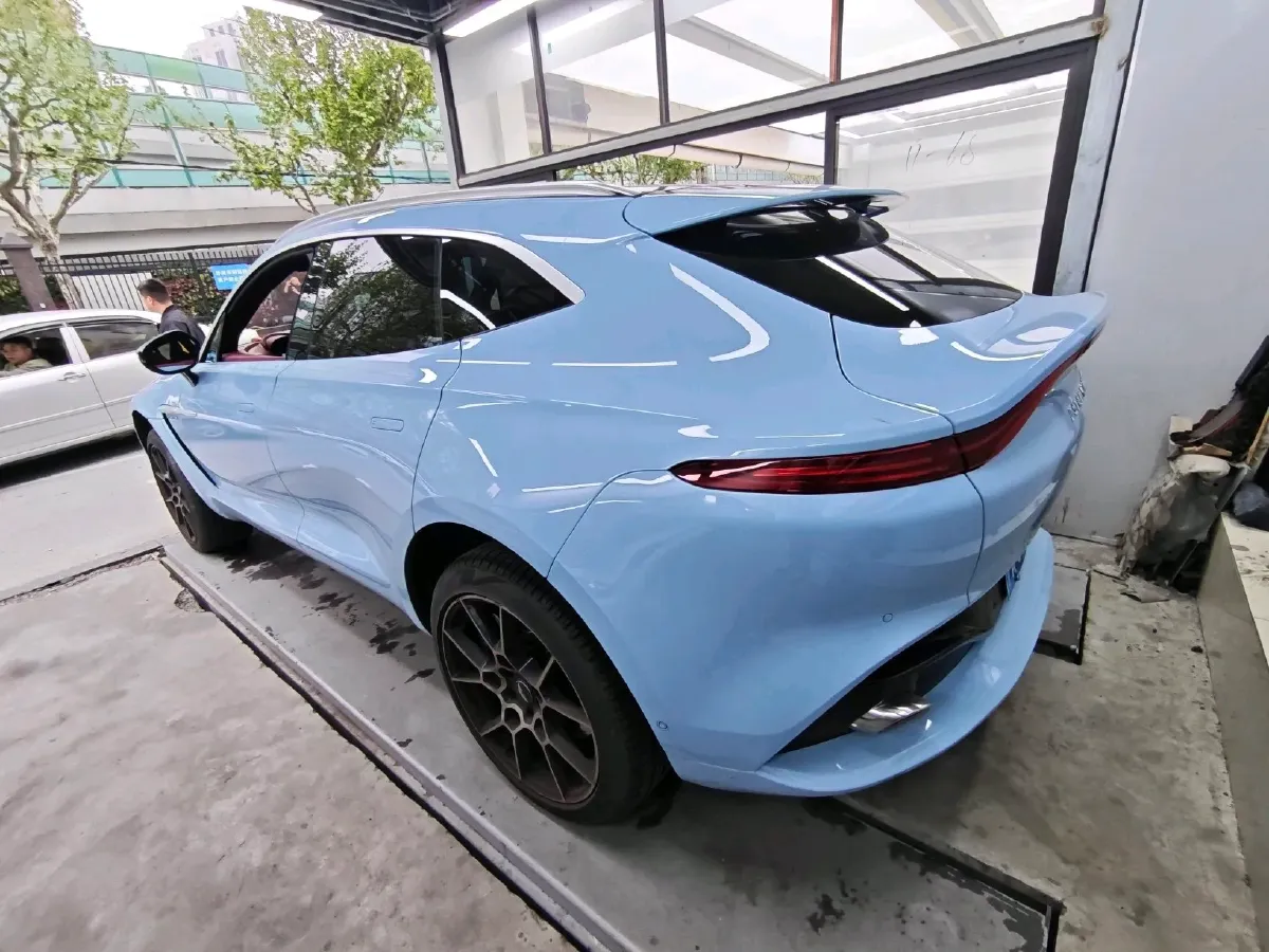 2023 Aston Martin DBX 3.0T 435HP L6 9AT,autocango,china used car exporter,china ev exporter,chinese used car exporter,chinese used ev exporter