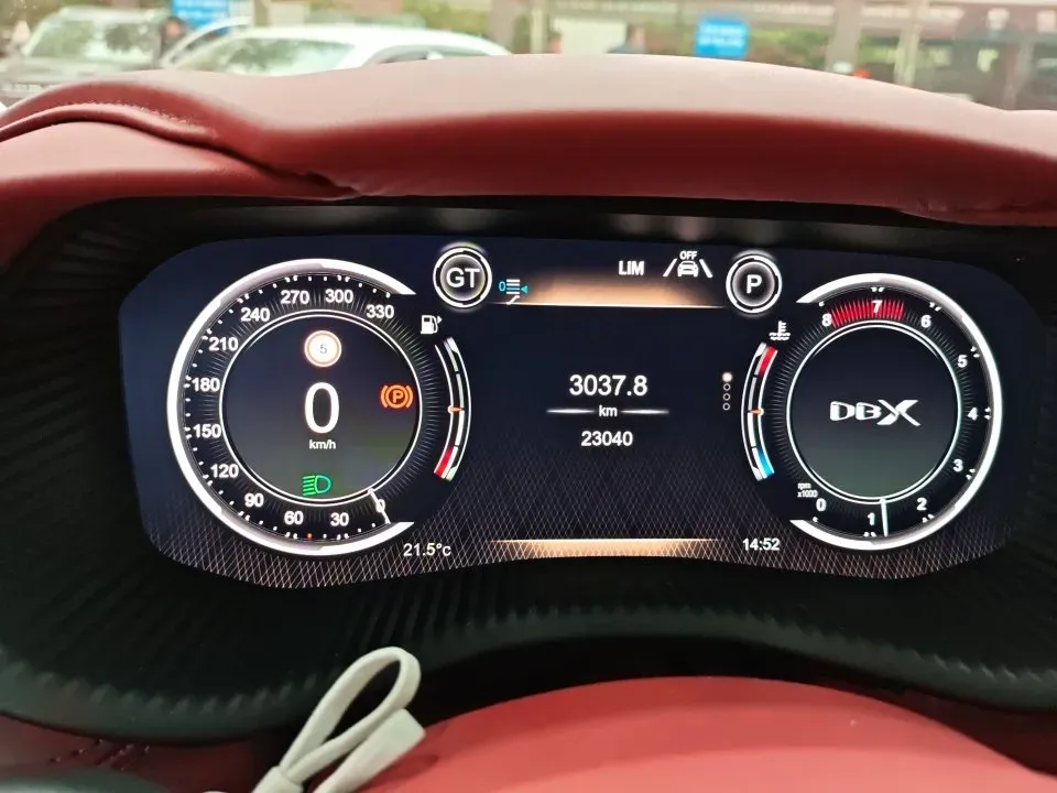 2023 Aston Martin DBX 3.0T 435HP L6 9AT,autocango,china used car exporter,china ev exporter,chinese used car exporter,chinese used ev exporter