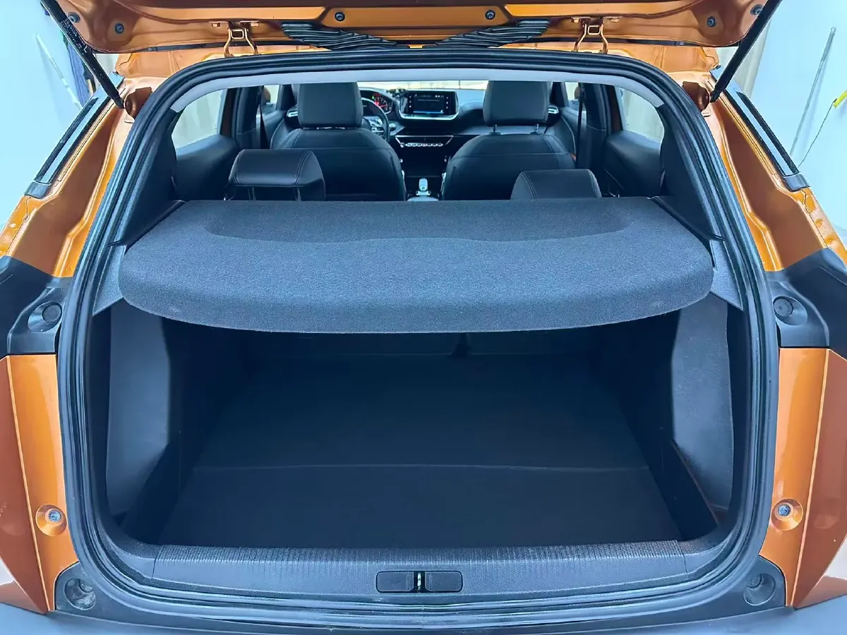 2022 Peugeot 2008 1.2T 136HP L3 6DCT,autocango,china used car exporter,china ev exporter,chinese used car exporter,chinese used ev exporter