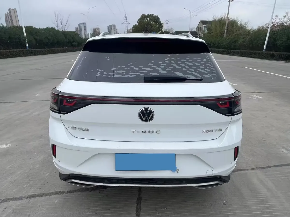 2023 Volkswagen T-Roc 1.5T 160HP L4 7DCT,autocango,china used car exporter,china ev exporter,chinese used car exporter,chinese used ev exporter