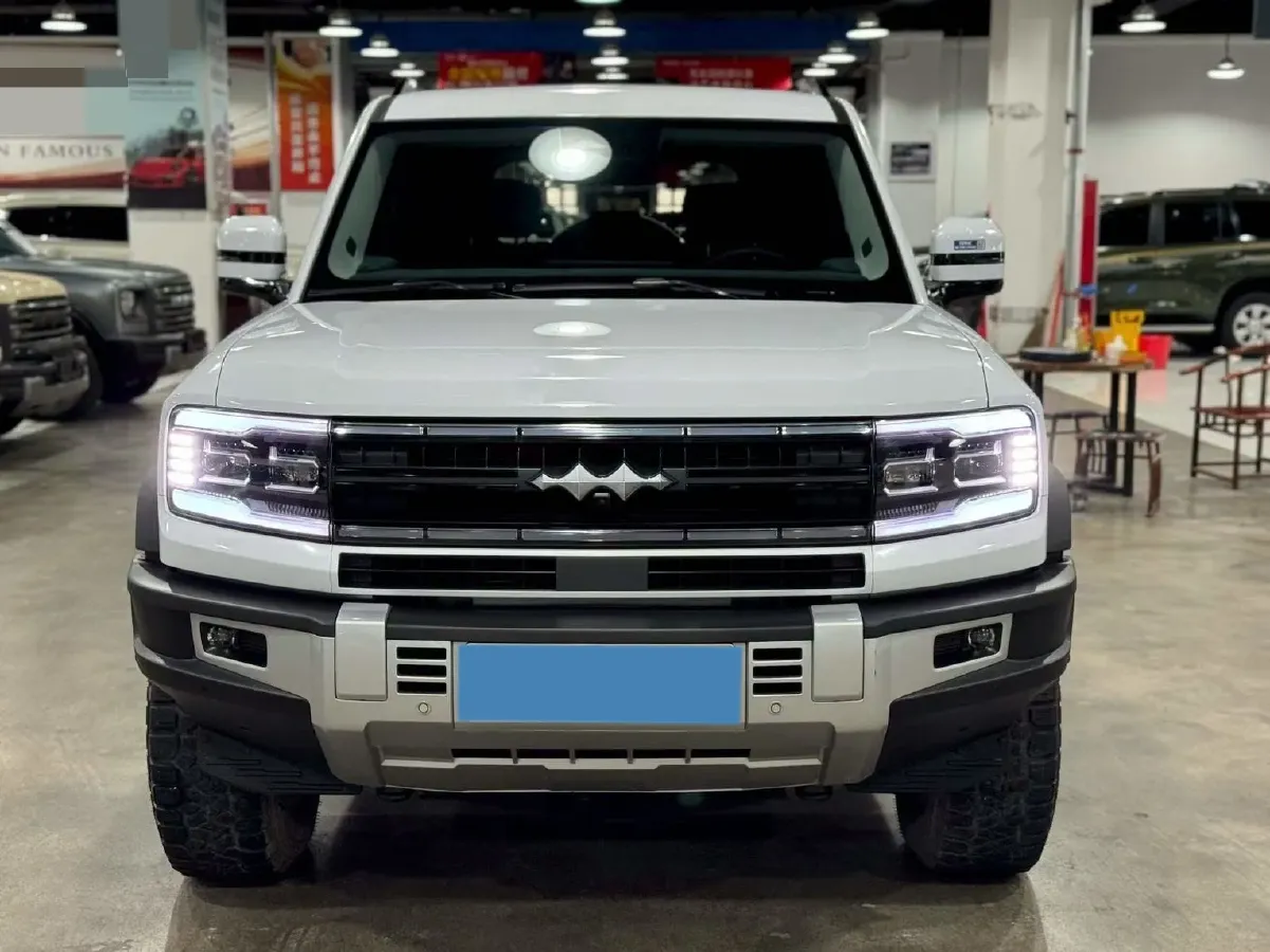 2023 FangChengBao Bao 5 1.5T 194HP L4 E-CVT PHEV 31.8KWH,autocango,china used car exporter,china ev exporter,chinese used car exporter,chinese used ev exporter