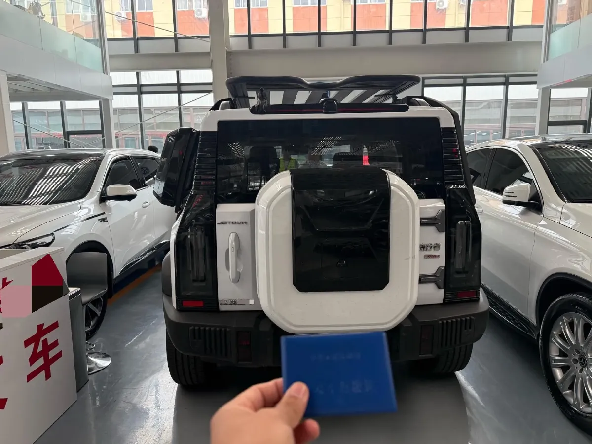 2023 Jetour Traveller 2.0T 254HP L4 7DCT,autocango,china used car exporter,china ev exporter,chinese used car exporter,chinese used ev exporter
