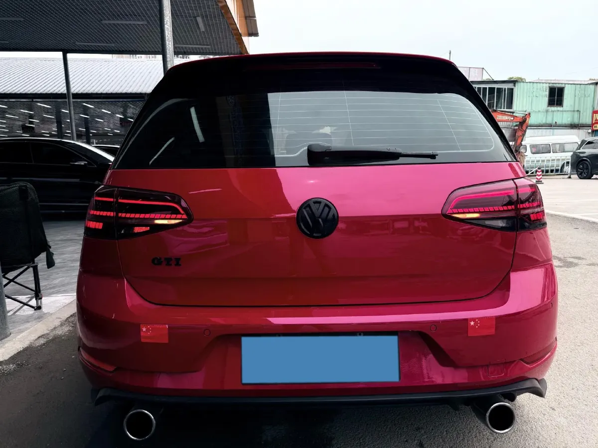 2018 Volkswagen GolfGTI 2.0T 220HP L4 7DCT,autocango,china used car exporter,china ev exporter,chinese used car exporter,chinese used ev exporter