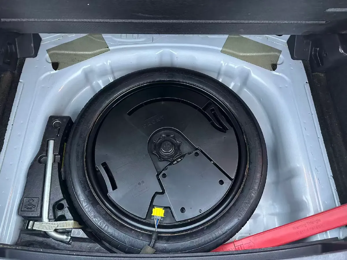 2021 Volkswagen T-Roc 1.4T 150HP L4 7DCT,autocango,china used car exporter,china ev exporter,chinese used car exporter,chinese used ev exporter