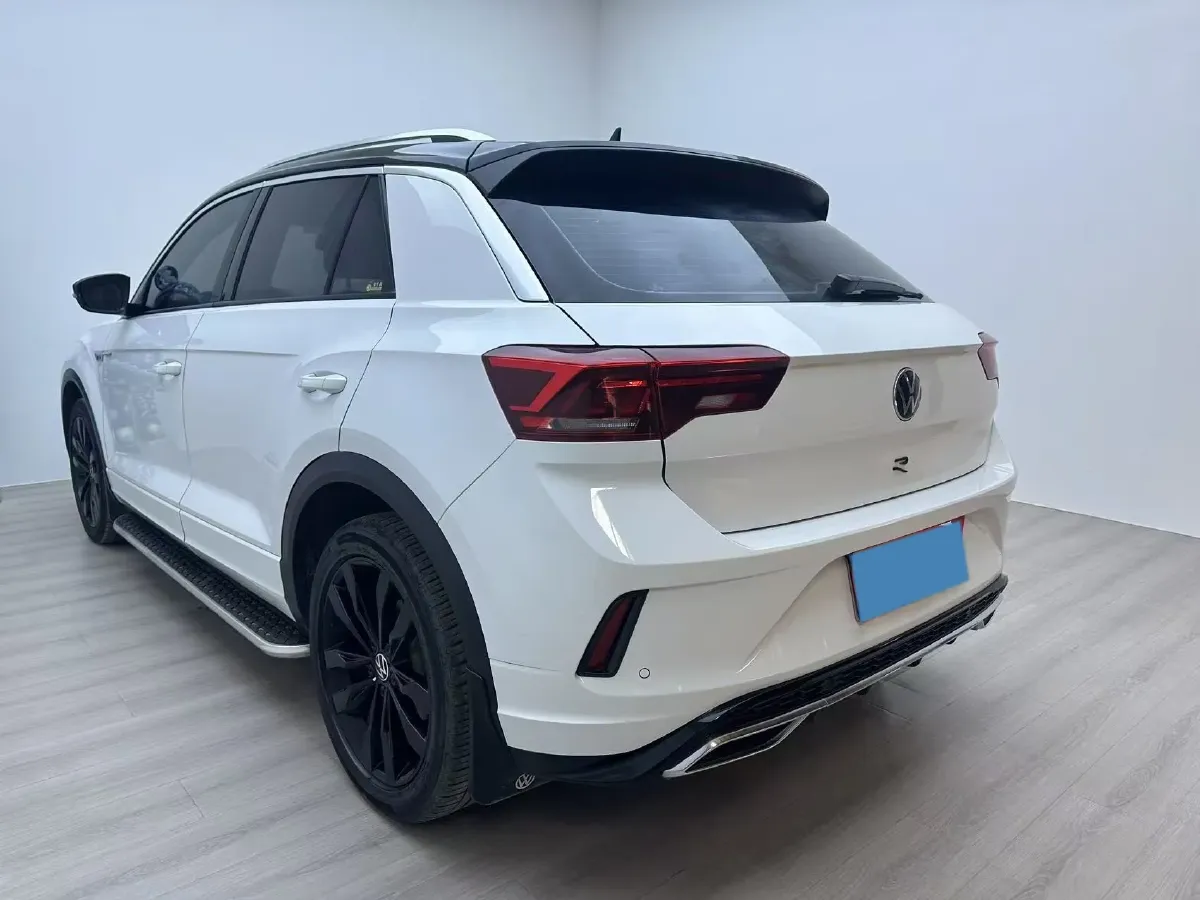 2021 Volkswagen T-Roc 1.4T 150HP L4 7DCT,autocango,china used car exporter,china ev exporter,chinese used car exporter,chinese used ev exporter