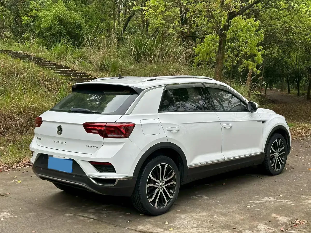 2019 Volkswagen T-Roc 1.4T 150HP L4 7DCT,autocango,china used car exporter,china ev exporter,chinese used car exporter,chinese used ev exporter