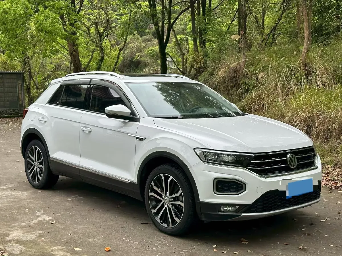 2019 Volkswagen T-Roc 1.4T 150HP L4 7DCT,autocango,china used car exporter,china ev exporter,chinese used car exporter,chinese used ev exporter