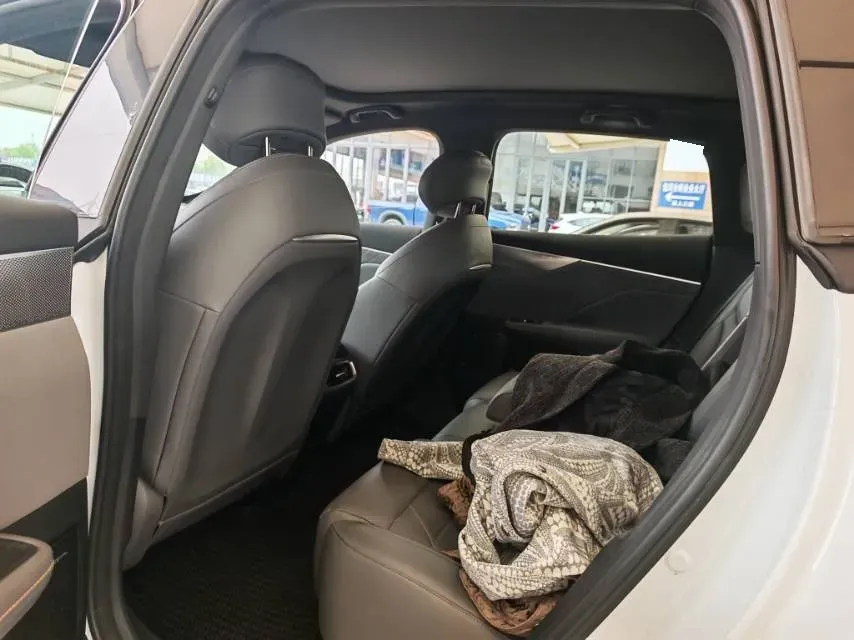 2025 ChangAn QiYuan A07 BEV 56.1KWH,autocango,china used car exporter,china ev exporter,chinese used car exporter,chinese used ev exporter