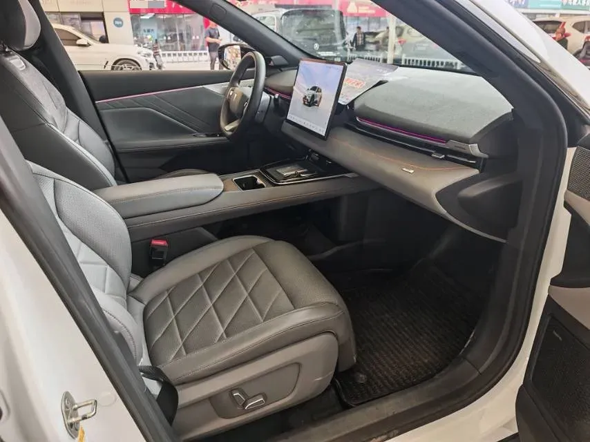 2025 ChangAn QiYuan A07 BEV 56.1KWH,autocango,china used car exporter,china ev exporter,chinese used car exporter,chinese used ev exporter