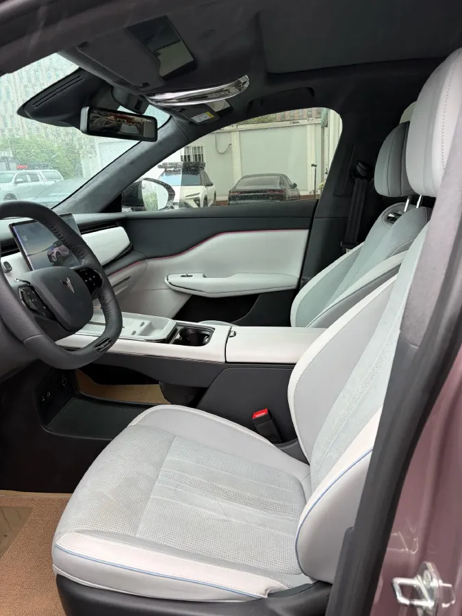 2024 Voyah ZhiYin BEV 77KWH,autocango,china used car exporter,china ev exporter,chinese used car exporter,chinese used ev exporter