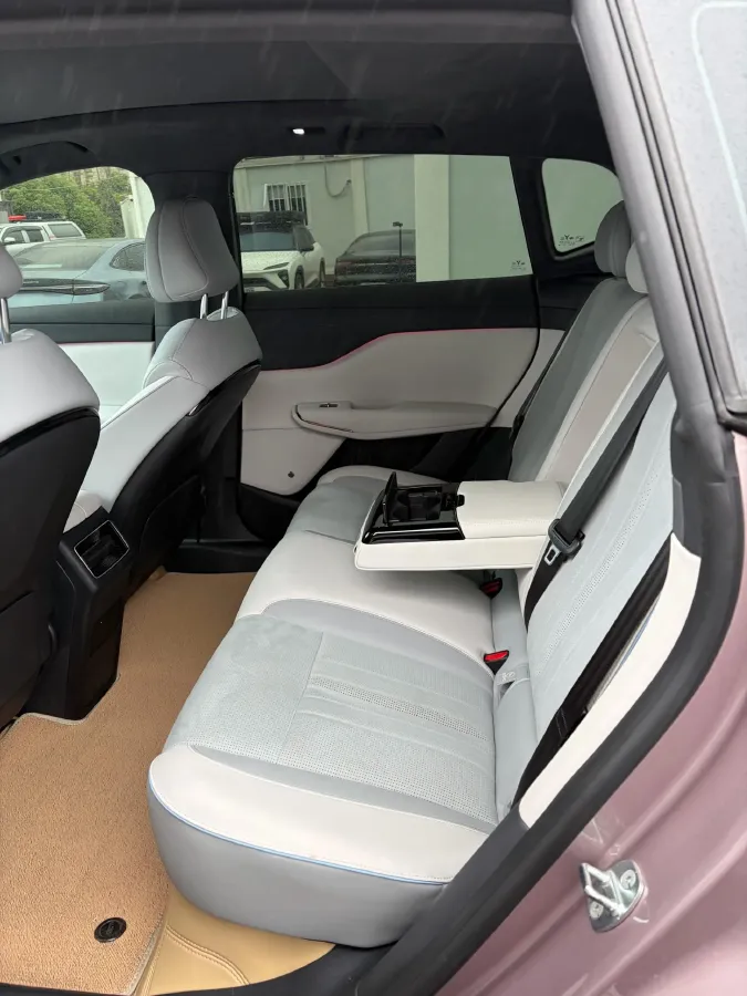 2024 Voyah ZhiYin BEV 77KWH,autocango,china used car exporter,china ev exporter,chinese used car exporter,chinese used ev exporter